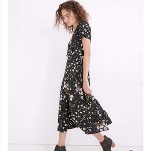 Madewell | Puff-Sleeve Floral Wrap-Front Cottagecore Midi Dress in Polka Daisies